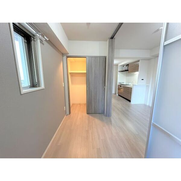 リビオメゾン新大阪の洋室