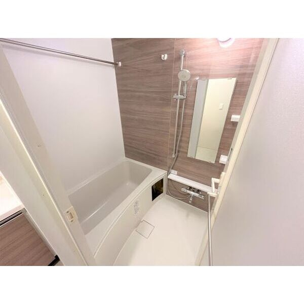 リビオメゾン新大阪の浴室