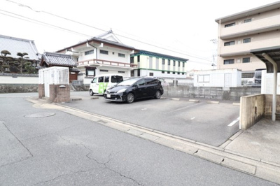 【駐車場】 | スカイフィールド | 駐車場