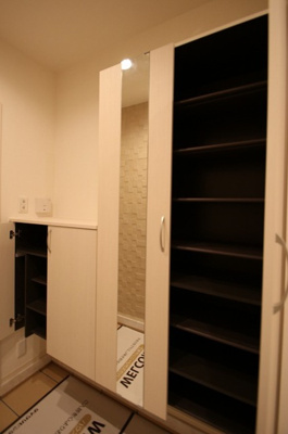  | D-room日赤通り | 102 シューズボックス