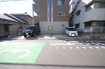 【駐車場】 | D-room日赤通り | 駐車場