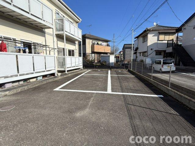 ソレイユの駐車場