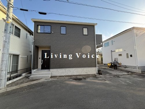 【外観】 | 【仲介手数料０円】愛甲郡愛川町中津第135　新築一戸建て　2号棟　全2棟 | 2号棟　愛甲郡愛川町中津第135　新築一戸建て　全2棟