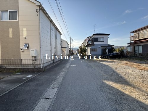 【前面道路含む現地写真】 | 【仲介手数料０円】愛甲郡愛川町中津第135　新築一戸建て　2号棟　全2棟 | 愛甲郡愛川町中津第135　新築一戸建て　全2棟