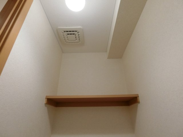 ヴェルアンジュの収納|イメージ506号室の写真