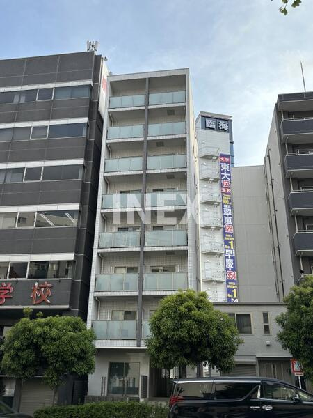 横浜市神奈川区金港町の賃貸マンションの外観