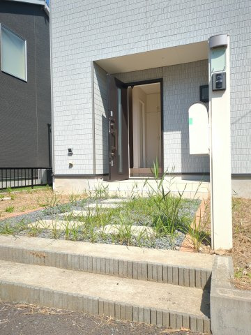 【玄関】 | 東金市南上宿　中古戸建