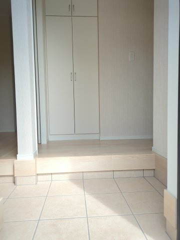 【玄関】 | 東金市南上宿　中古戸建