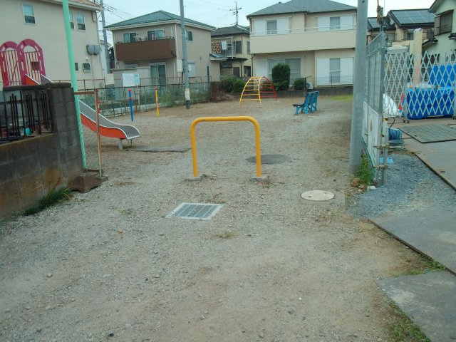 川越市上野田町　売地75坪　建築条件なしの前面道路含む現地写真