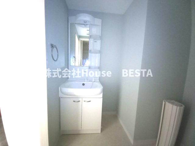 SDグランツ三宮イーストフロントの独立洗面台