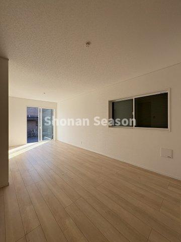 【区画図】 | スーパー（徒歩４分）ドラッグストア・コンビニ（徒歩６分）お買い物便良好な好立地◎
ランニングコストを抑えられる省エネ住宅で、悠々自適な新生活をお迎えしませんか♪