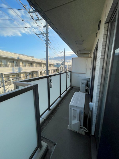 【バルコニー】