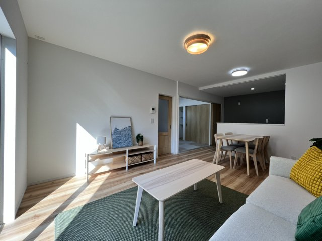 ☆★☆完成見学会開催中☆★☆タスリエ植柳上町の居間・リビング