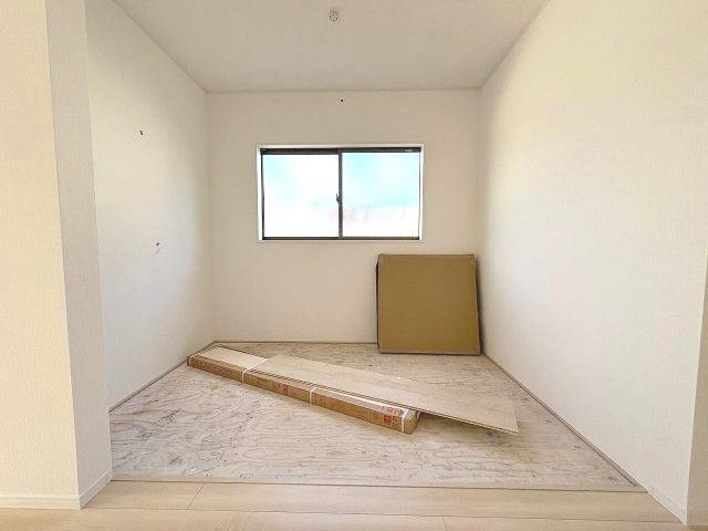【和室】 | 福岡市城南区干隈1丁目第4　1号棟（全2棟）【仲介手数料無料・0円】 | 現地写真。1階和室です。