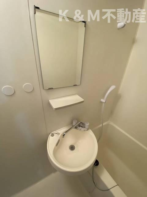 ジュネパレス柏第５０２のトイレ|コンパクトで使いやすいトイレです