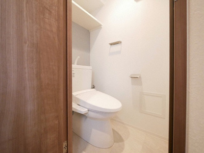 【トイレ】 | エスリード松屋町グレイス | ゆったりとした空間のトイレです