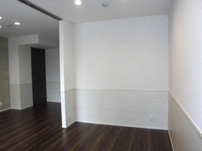 【洋室】 | D-Sereno上福岡 | 落ち着いた色調の洋室です