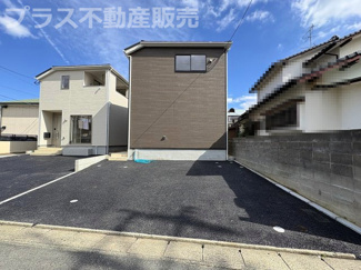 【外観】 | 現地写真。プラス不動産販売なら、現場の全ての棟をまとめてご見学頂けます。