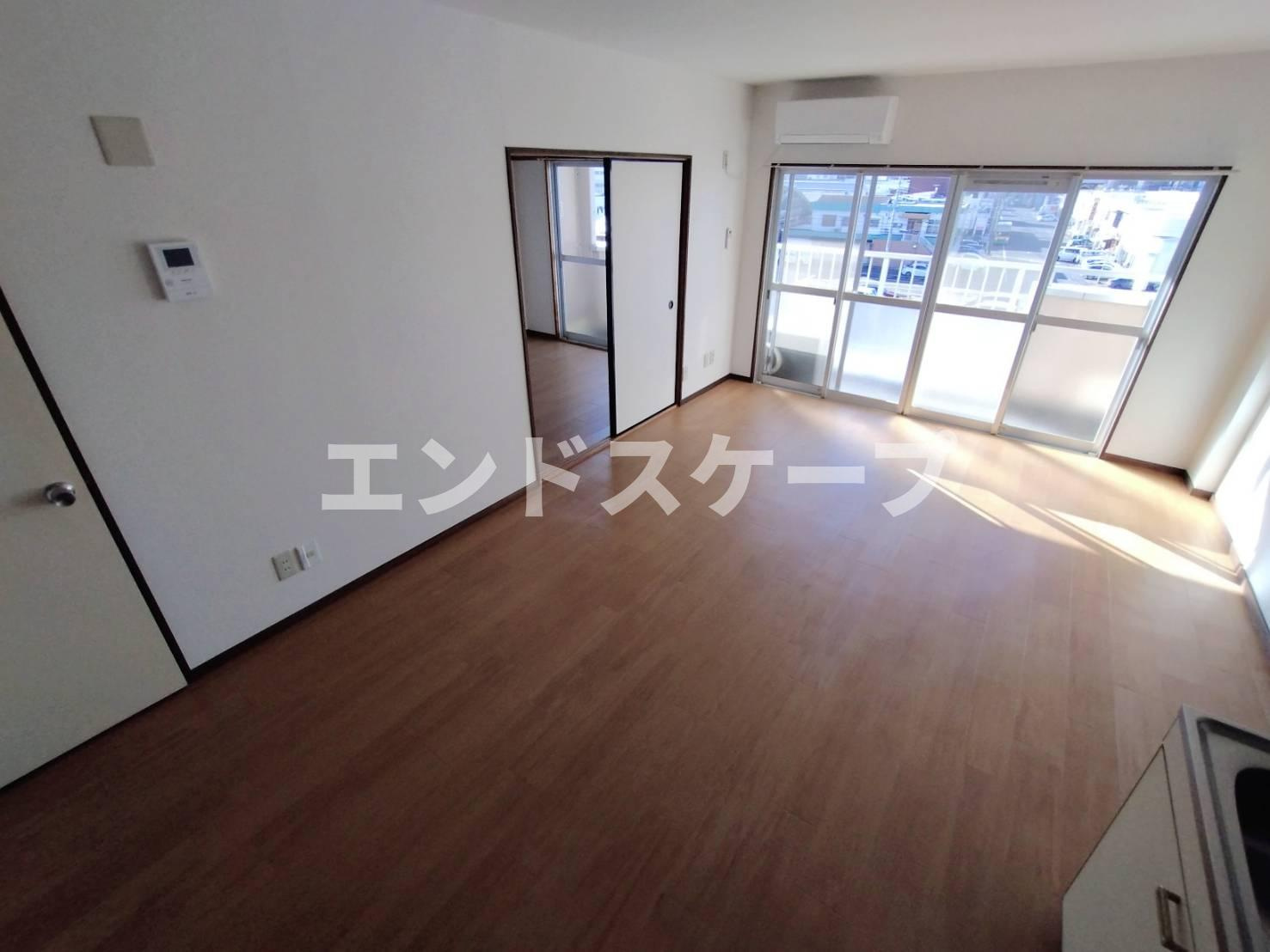 アーバンＫ・Ｆの居間・リビング|高崎、前橋のお部屋探しはエンドスケープまで！お客様の理想お聞かせ下さい♪