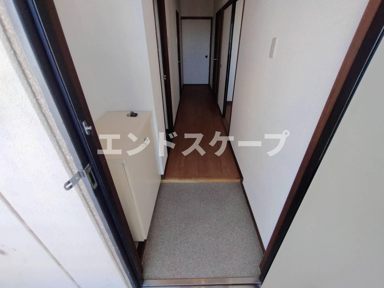 アーバンＫ・Ｆの玄関|高崎、前橋のお部屋探しはエンドスケープまで！お客様の理想お聞かせ下さい♪