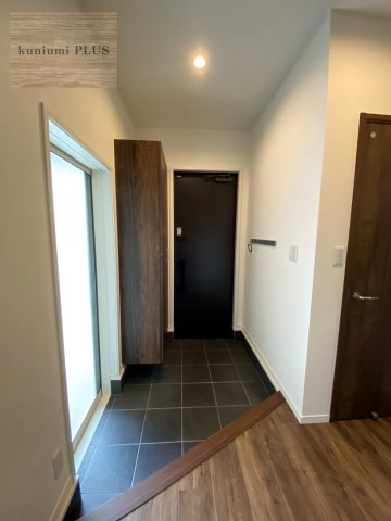 東大阪市御厨南2丁目の玄関