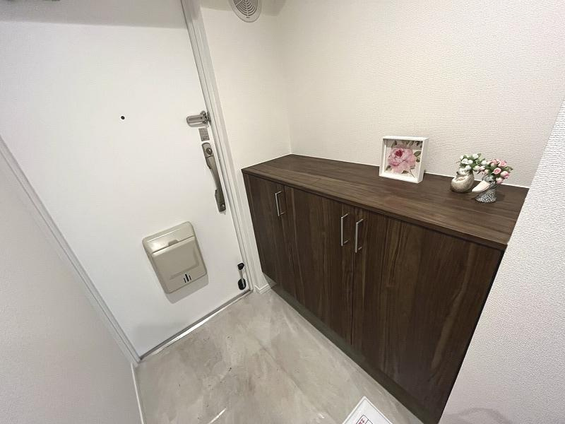 メロディーハイム守口の玄関|シューズボックス
■物件内覧・資金計画相談・住宅ローン相談、リフォーム相談、お問合せ受付中■
※当日・翌日のご内覧、ご相談はお電話でのお問合せがスムーズです！