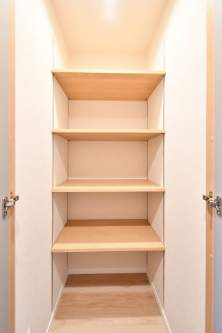 ビクトリアアネーロ大宮の収納|難しいイメージの住宅ローンは経験スタッフが丁寧にお手伝いしますのでご安心下さい。「家を買って終わり」ではなく、「買ってからがスタート」と考え、一人ひとりにあった資金計画やプランをご提案致します！
