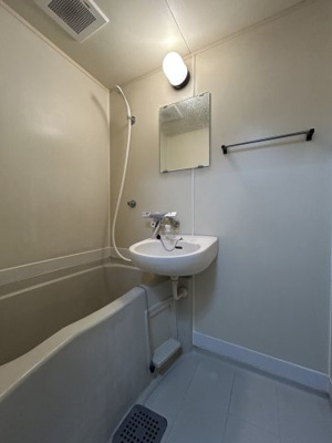 【浴室】 | アーサーⅡ