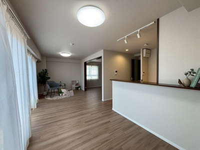 【居間・リビング】 | 西田辺グリーンマンション