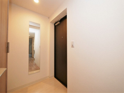 【玄関】 | La Douceur谷町 | ゆったりとした玄関です