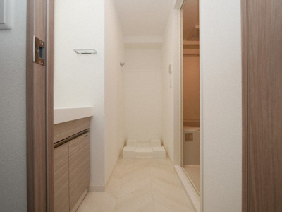 【設備】 | La Douceur谷町 | 洗濯機置き場です