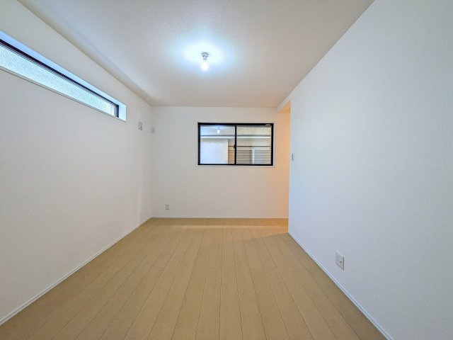 八王子市　子安町　新築一戸建ての寝室|～1階6.4帖のサービスルーム～