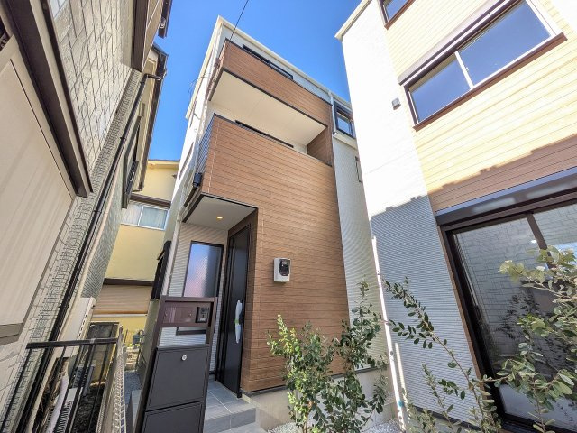 八王子市　子安町　新築一戸建て