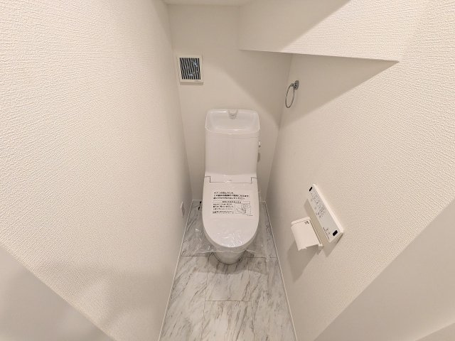 八王子市　子安町　新築一戸建てのトイレ|～暖房温水洗浄機能付きトイレ　冬場は特に嬉しい機能ですね～