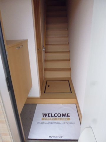 ソフィアコートAの玄関