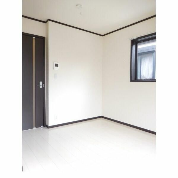 フォレスト根岸の内装