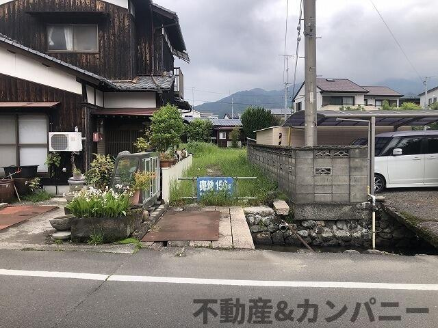 東温市北方の売地の周辺