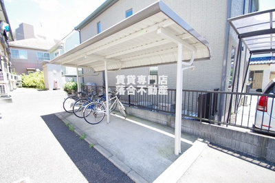 【その他共用部分】 | ジュネス・ドミール | 敷地内駐輪場・駐車場完備