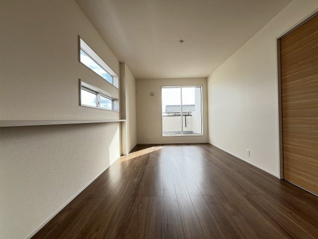 【寝室】 | 福岡市東区美和台3丁目　2号棟（全2棟）【仲介手数料無料・0円】 | 施工例。施工例は完成時と異なる場合があります。