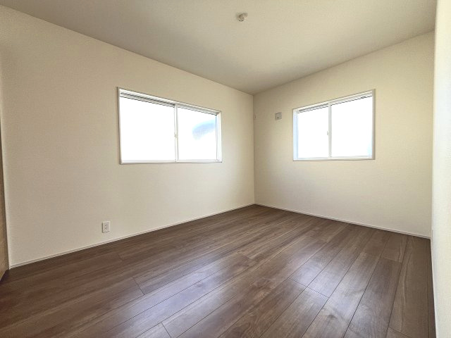 【子供部屋】 | 福岡市東区美和台3丁目　2号棟（全2棟）【仲介手数料無料・0円】 | 現地写真。