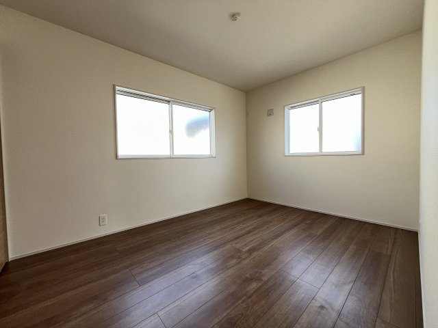 【子供部屋】 | 福岡市東区美和台3丁目　2号棟（全2棟）【仲介手数料無料・0円】 | 施工例。施工例は完成時と異なる場合があります。