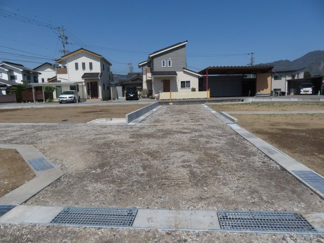 東邦ピュアコート諏訪形の外観