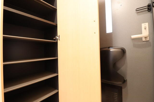 グレース青戸の玄関