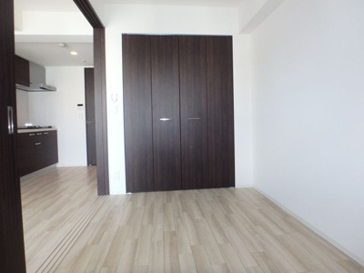 【居間・リビング】 | BLAU本町東 | 使いやすい洋室です