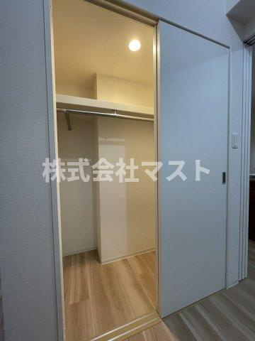 セレニテ本町リアンの収納