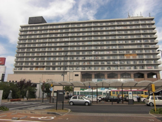 守山市梅田町の店舗一部の外観パース