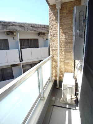 【バルコニー】 | リブリ・三ツ沢フラッツ | 陽当たり良好なバルコニーです