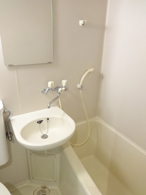 【浴室】 | コスモ横浜保土ヶ谷 | ゆったり過ごせるお風呂です