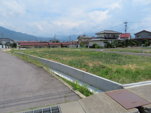 東邦ピュアコート諏訪形の外観