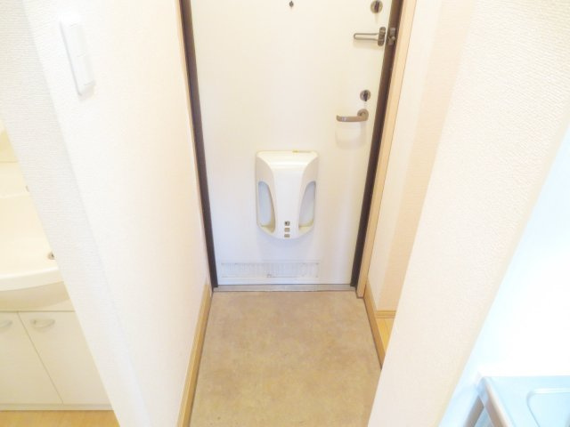 グランメール（内谷）の玄関|別号室の参考写真です。